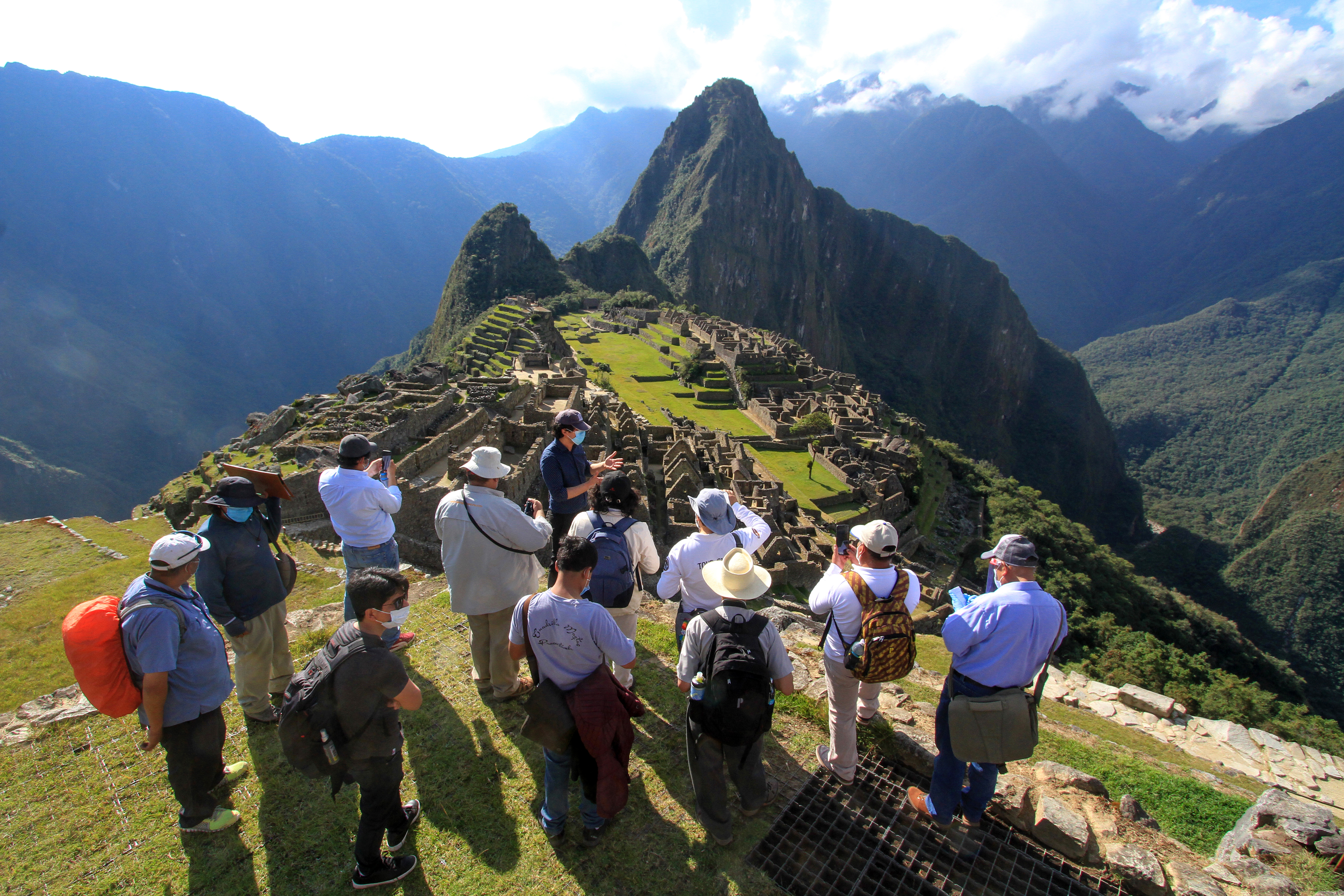 Peru Health Tourism Archaeology Machu Picchu Virus