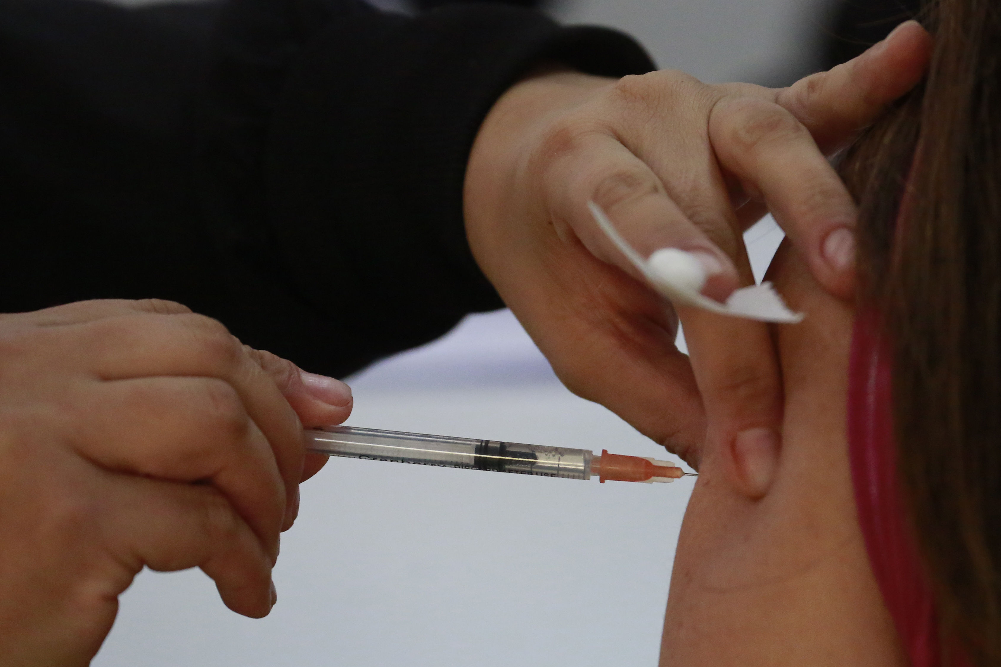 Ministros Hacen Balance De Campaña De Vacunación De Trabajadores