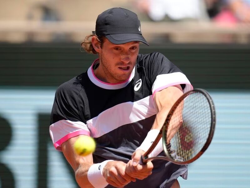Nicolás Jarry cayó en los octavos de final de Roland Garros.