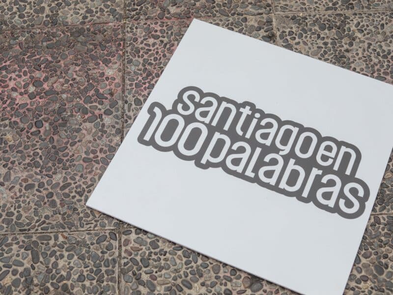 Santiago en 100 palabras