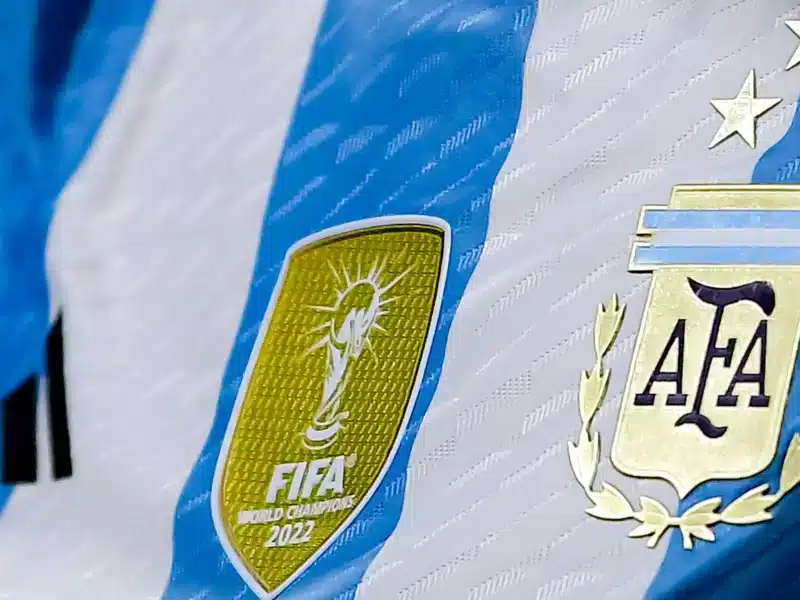 Seleccionado argentino pierde su medalla y camiseta de Qatar 2022.