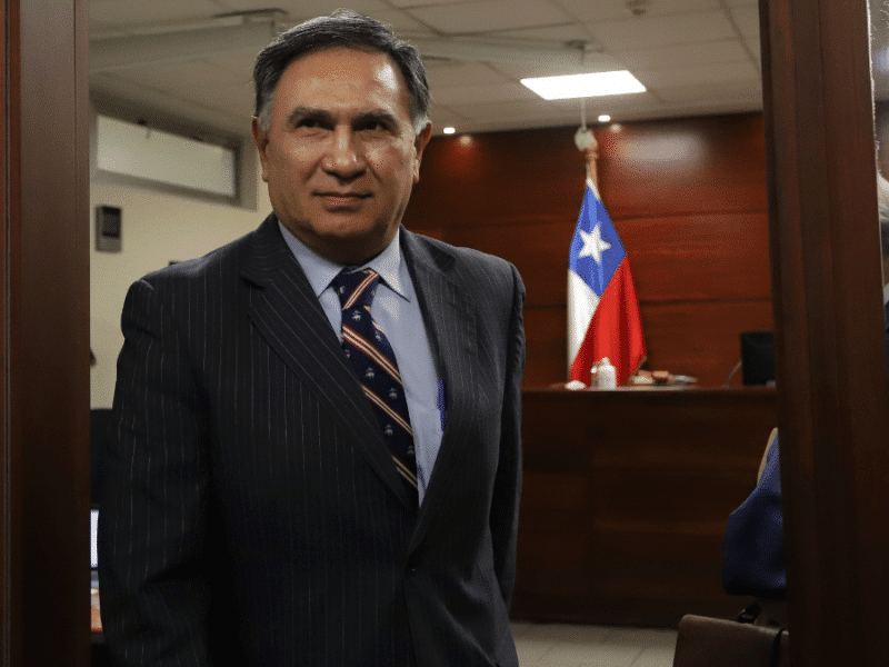 Mellado acordó una salida alternativa con el Ministerio Pública tras filtrar reunión con el Presidente Boric