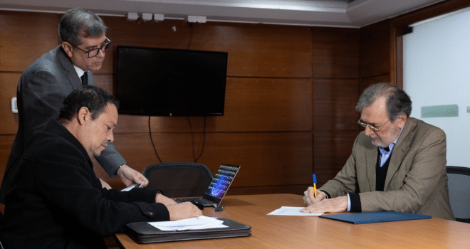 Subsecretario de Redes Asistenciales entregó antecedentes a la Fiscalía sobre listas de espera en el Hospital Sótero del Río